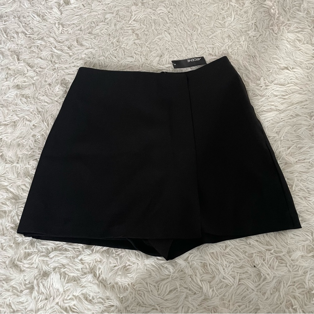 3/$25 Ardene Black Skort